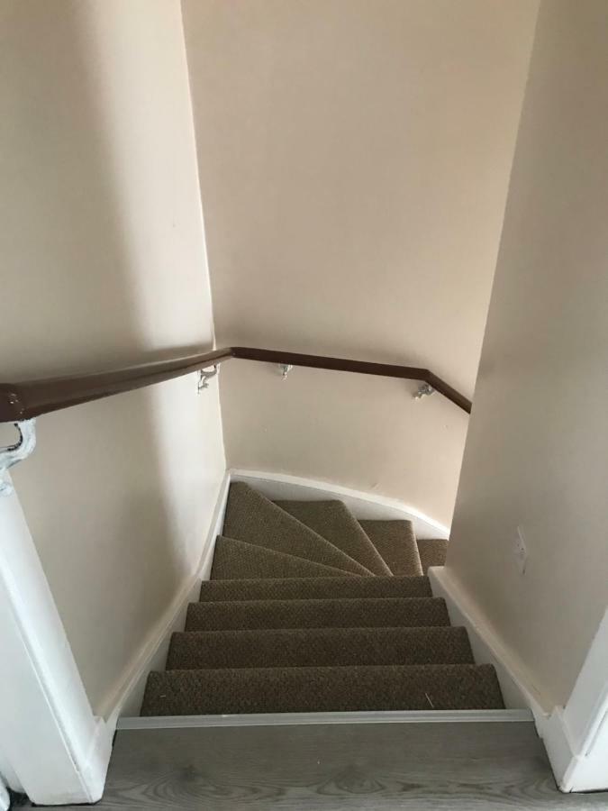 “A Wee Pad In Dunfermline” Apartment Luaran gambar