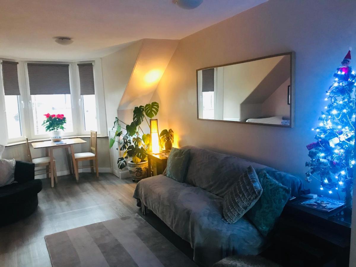 “A Wee Pad In Dunfermline” Apartment Luaran gambar